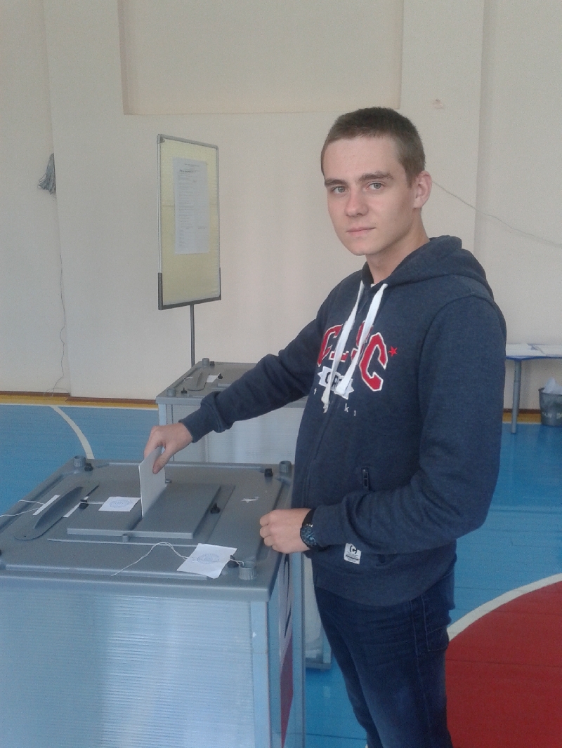 13 сентября 2015 - преподаватели и студенты института военного обучения ПГУ выбрали губернатора Пензенской области