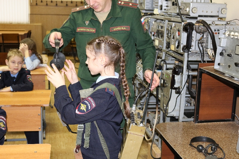 ИВО ПГУ проводит работу по военно-профессиональной ориентации молодёжи со школьниками г. Пензы