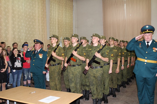 Курсанты учебного сбора ИВО ПГУ приняли военную присягу